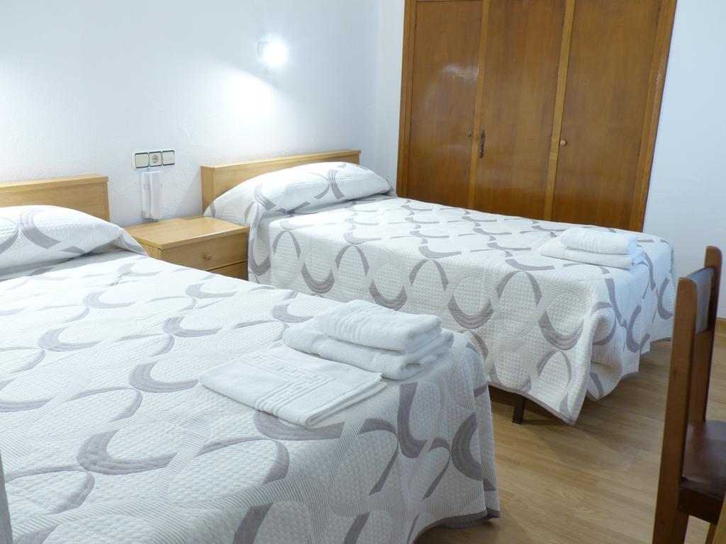 Pension Oria Luarca Eksteriør billede